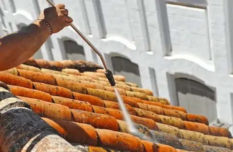 Nettoyage de toitures - Lanquais